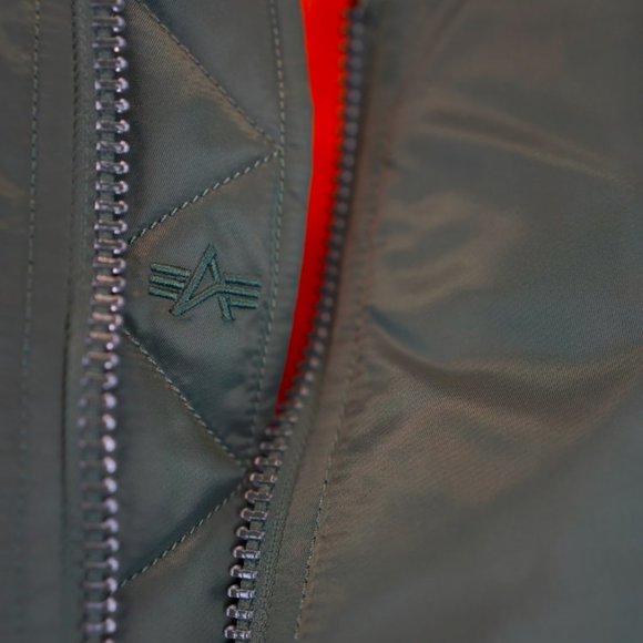 Alpha Industries Green Reversible MA-1 Bomber Flight Jacket - Picture 6 of 11